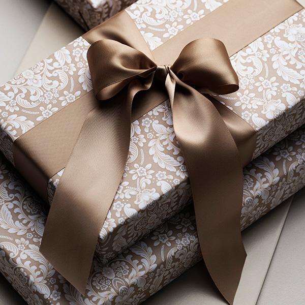 Wrapping paper 3716 Blosson Lace Nougat