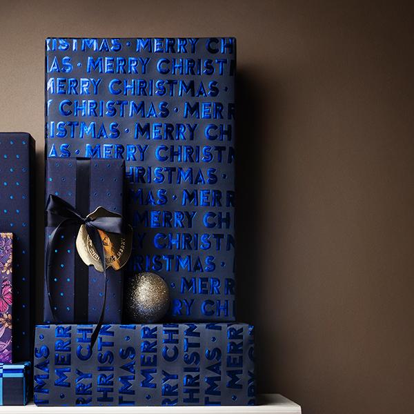 Julepapir 6396 Blue Merry Christmas 55 cm x 100 m