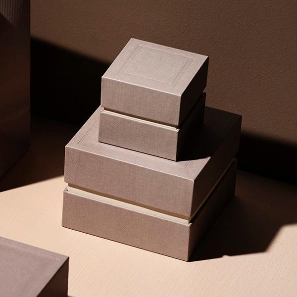 Hard box bund og låg Mokka 10x10x7cm