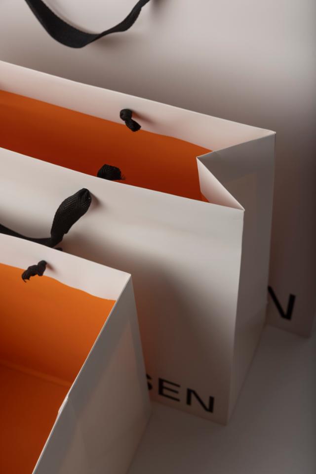 Luxury Bags - Embacollage - Fritz Hansen