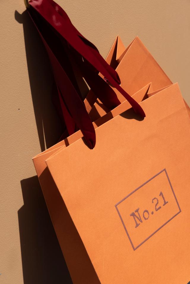 No.21 - Embacollage - Luxury bags